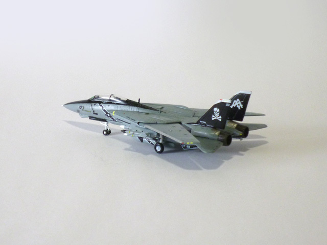 Gulliver200 1/200 (ダイキャスト製) F-14B VF-103 ジョリーロジャース