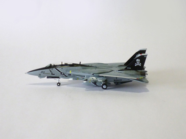 F-14 TOMCAT VF-103 1/200 ガリバー200 F-14 TOMCAT VF-103 1/200 ガリバー200 F-14B アメリカ海軍 VF-103