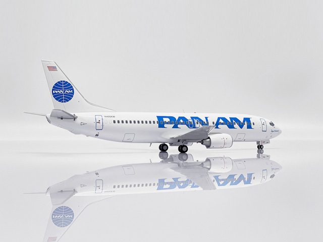 JC WINGS 1/200 (ダイキャスト製) 737-400 パンアメリカン航空