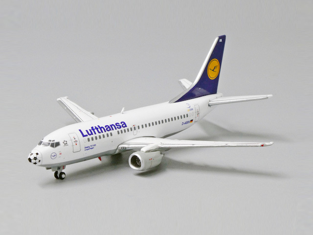 JC WINGS 1/400 (ダイキャスト製) 737-500 ルフトハンザ航空 "Football Nose" D-ABIN