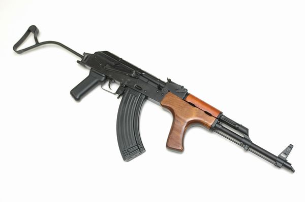 実物 ルーマニアAIM木製ストック・ハンドーガードセット