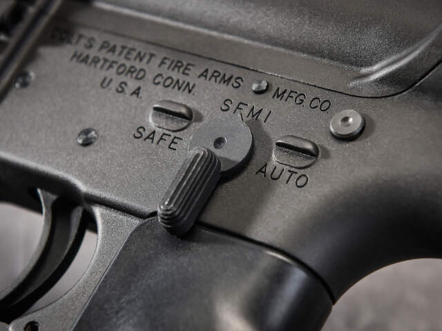 COLT AR15 セレクター　コルト　VFC GBB フルオート BPW VFC M4 GBBシリーズ用 Colt Cage Code 13629 仕様 アンビ