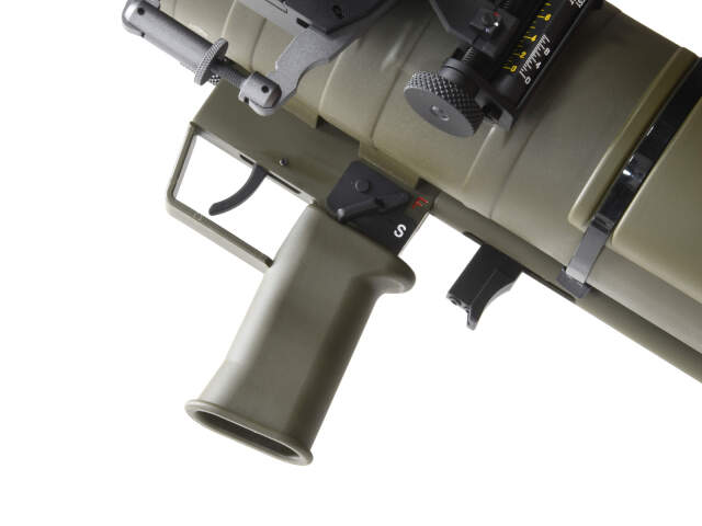 [訳アリ品]M3カールグスタフ Carl Gustaf M3 84mm Recoilless Rifle Practice Rounds Firing