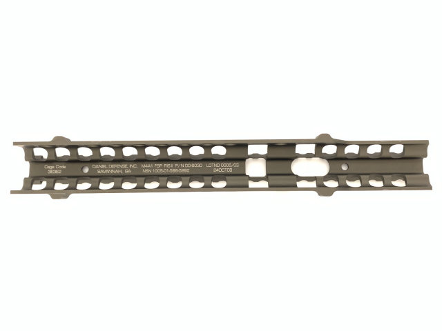 VFC Daniel Defenseタイプ M4A1 RIS II FSP FDEハンドガード