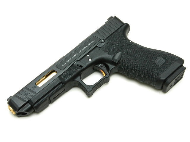 ハイキャパ5.1コンバットマスターJW仕様とグロック34 SAIカスタム
