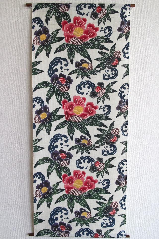 紅型タペストリー Ryukyu Bingata Tapestry【Peony/traditional pattern】