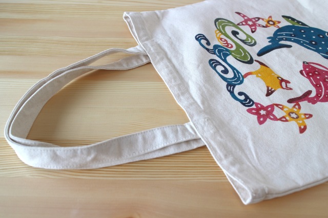 猫Love。 ジンベエザメ リップル生地 トートバッグ アイラブキャットバッグ・33-24254 - French Bull Official online shop