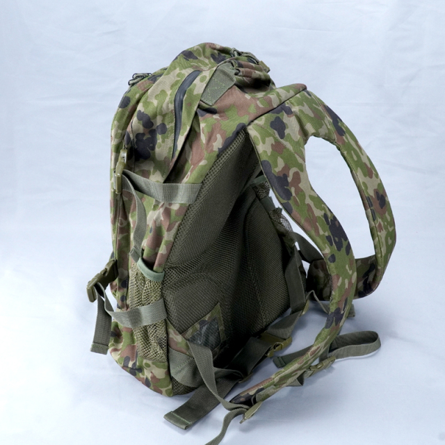 自衛隊 バッグ リュック バックパック リュックサック デイパック 迷彩服に 自衛隊 グッズ 陸自迷彩 リュック アサルトバッグ アサルト