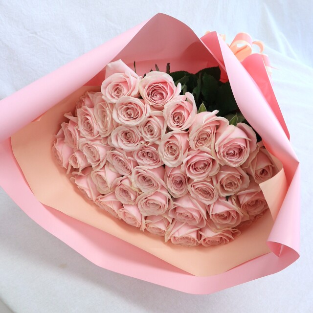 ライトピンクバラ33本の花束　18050円