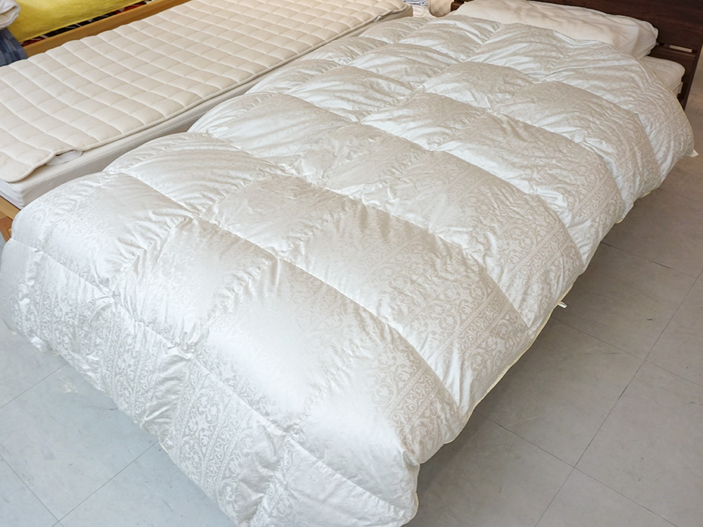 アイダー羽毛布団（羽毛1.1kg）世界最高品質の眠り【京都八田屋オリジナル】