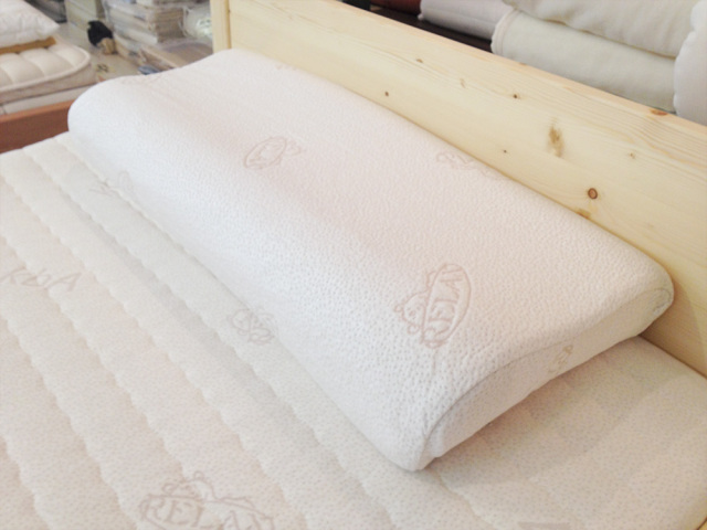 枕 リラクゼーションピロー EMOOR リラックスピロー パイプ枕 コットン枕 35×50cm 日本製 ホワイト