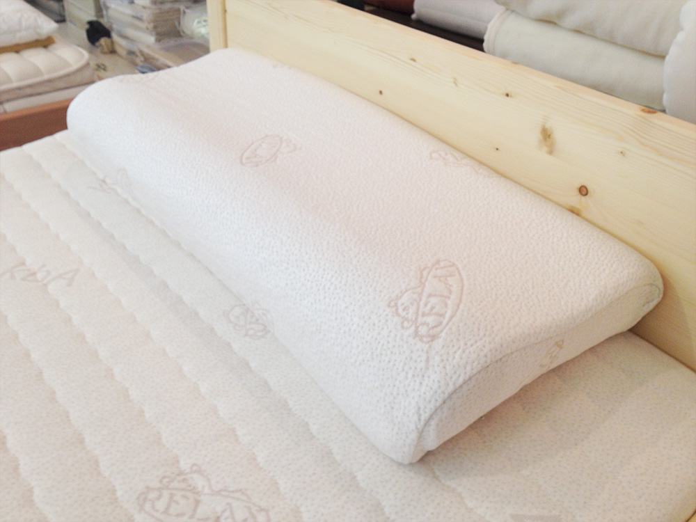 【日本初上陸の安眠枕】オーストリアRELAX社 ラテックスピロー