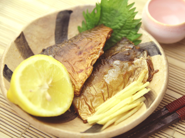 おさかな問屋 魚奏 特選さば開き 1枚（約280g）1枚真空 笹の葉