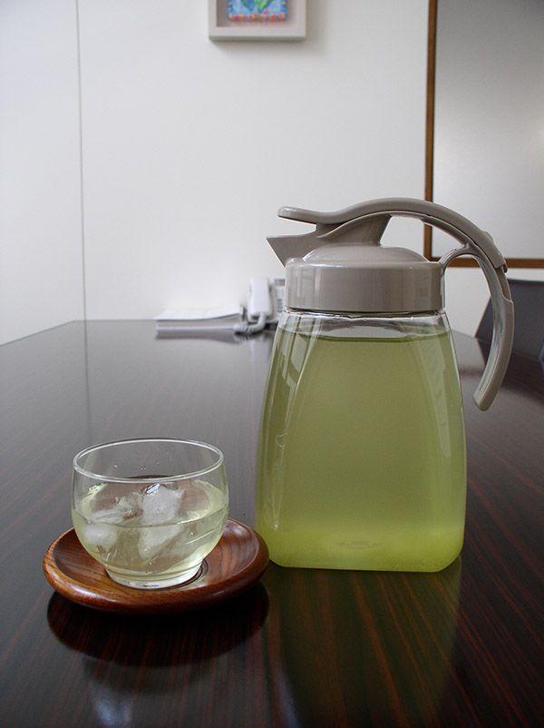 エンバランス・タテヨコピッチャーお茶