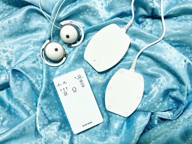 Q-bit white（キュービット ホワイト）
