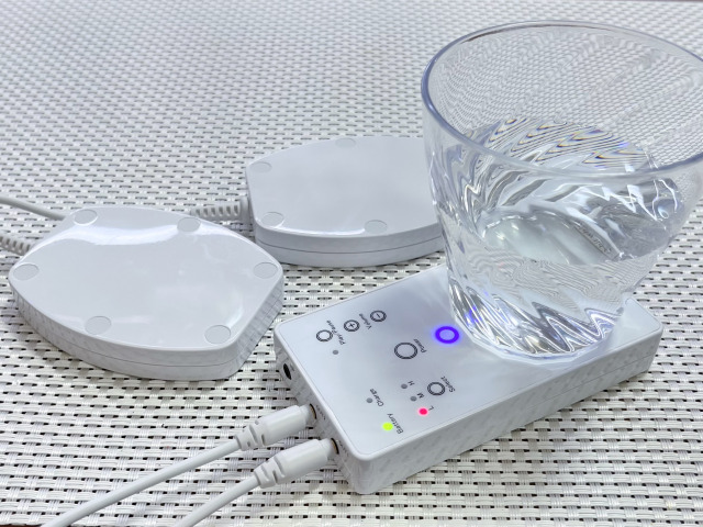 Q-bit white（キュービット ホワイト）
