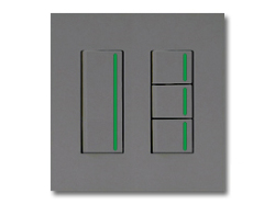 NKシリーズ配線器具３路ガイドランプ付スイッチセット(シングル+トリプル)2連用プレート付-ソリッドグレー・ソフトブラック 神保電器（JIMBO）