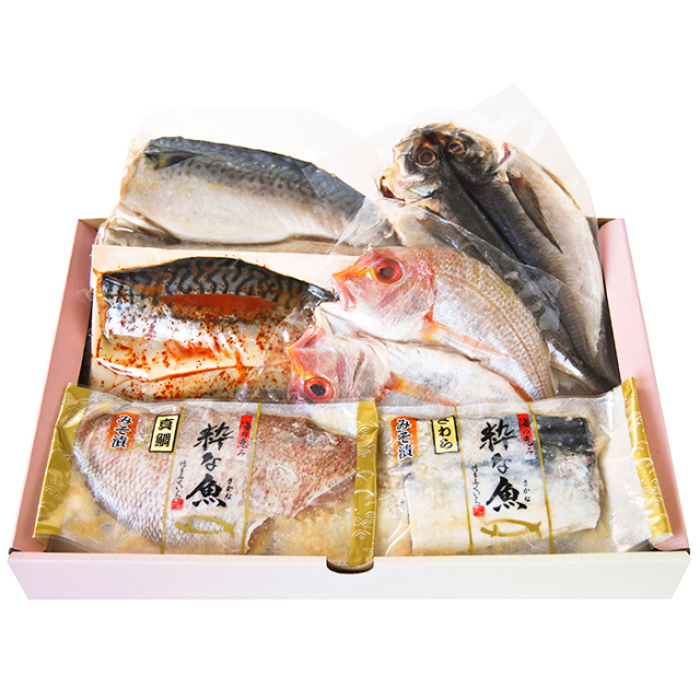 【新商品】海の幸詰合せ（さば一夜干し×1枚、あじ一夜干し×1枚、さば明太（2枚入り）×1袋、連子鯛の一夜干し×1枚、鯛みそ漬け×1枚、さわらみそ漬け×1枚）化粧箱入り