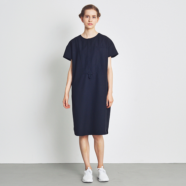 66-896303 ジルスチュアート バンドカラーシャツ ワンピース ナースウェア 女性用 半袖 抗菌 透け防止 吸汗速乾 制電 防汚 JILLSTUART 医療用 看護師 女子 レディース レディス 白衣  ナース服 ナースワンピ シャツワンピ おしゃれ