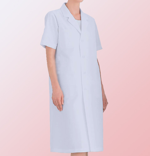 122-30 カゼン 診察衣 半袖 シングルボタン 女性用 制菌加工 吸汗性 防縮 ポケット付き ペン差し付き  KAZEN ドクターコート 医療用 医師 医者 女医 白衣 レディース レディス 大きいサイズ 
