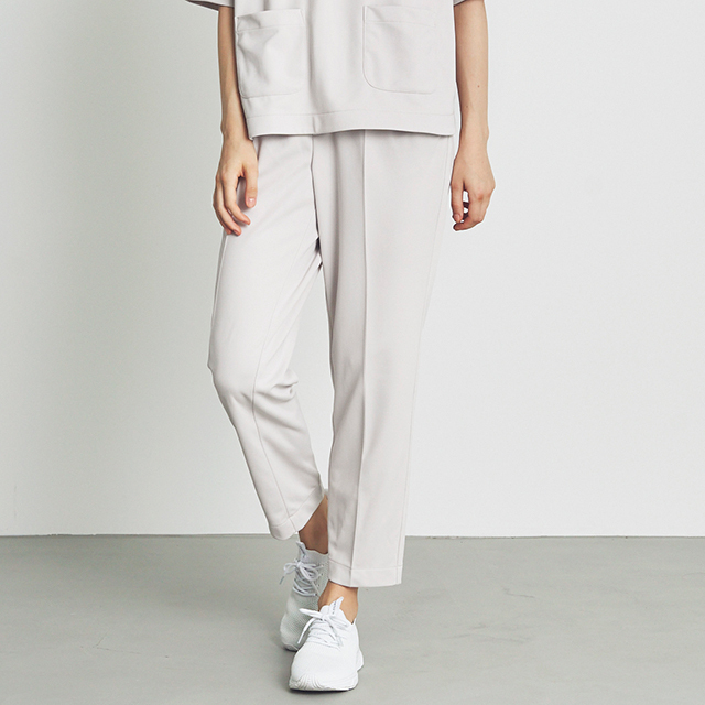 66-496105 ジルスチュアート ストレッチジャージ ストレートパンツ