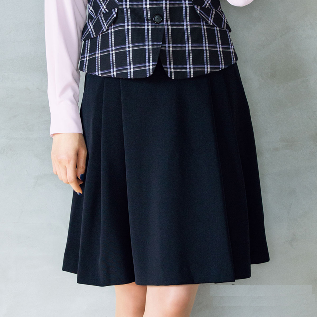 【美品】エンフォルド　プリーツスカート21SS folk-fs45791-model1.jpg