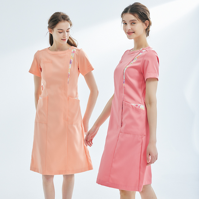 LW411 ローラ アシュレイ 住商モンブラン ナースウェア ワンピース