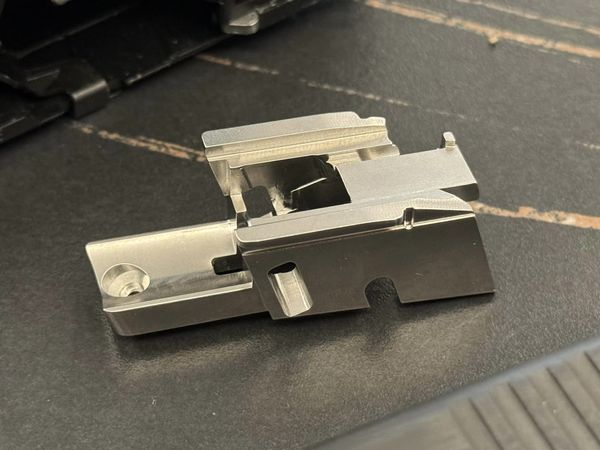 BJTAC VFC UMAREX G17 gen5/G47/G45/G19X用 ステンレスフロントシャーシ