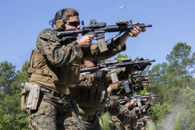 Zparts 各社M4用 Ergoタイプ 4850 レールエクステンション