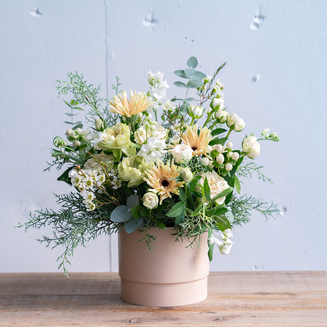 2025holiday_Arrangement_L_[White]