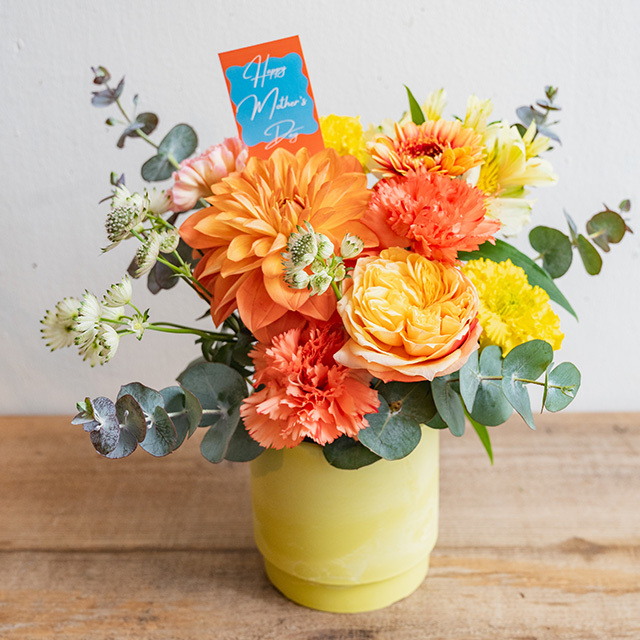 母の日ギフトA/Flower Arrangement  L ( yellow&orange )