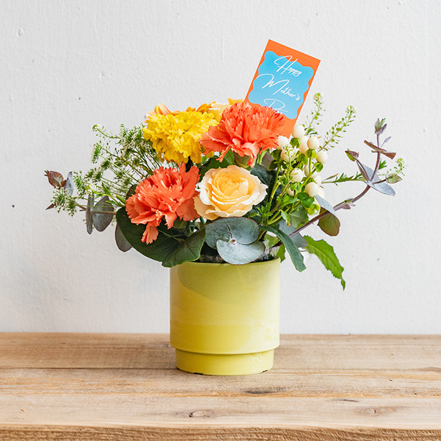 母の日ギフトB/Flower Arrangement M ( yellow&orange )