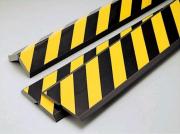 トラ柄スポンジ　コーナーガード2025　２００mm×１０００mm×２５ｍｍ