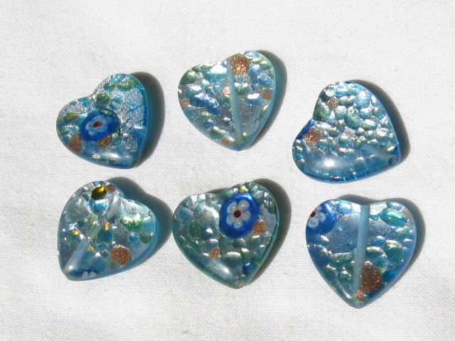 ベネチアン風ガラス　柄付きハート　約20ｍｍ　ブルー(水色)
