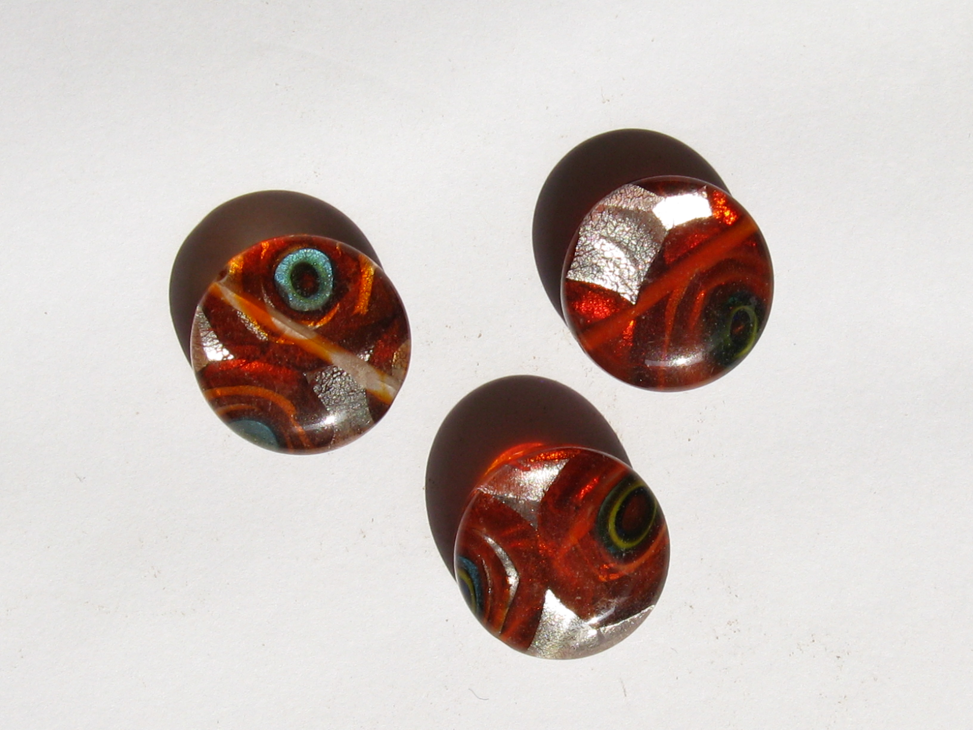 ベネチアン風ガラス　模様付きコイン　約20ｍｍ　レッド