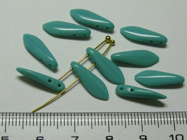 チェコビーズ　ダガー　２ホール　５×１６ミリ　ターコイズ