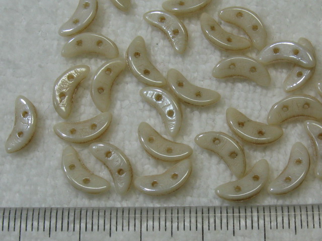 クレセント2H　３×１０ミリ　オペークラスターシャンパン