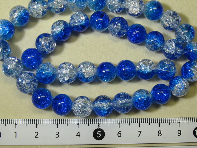 塗装クラックカラスビーズ　約10mm　青×白色