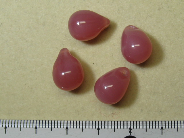 チェコ　ドロップ　10×14　ミルキーピンク