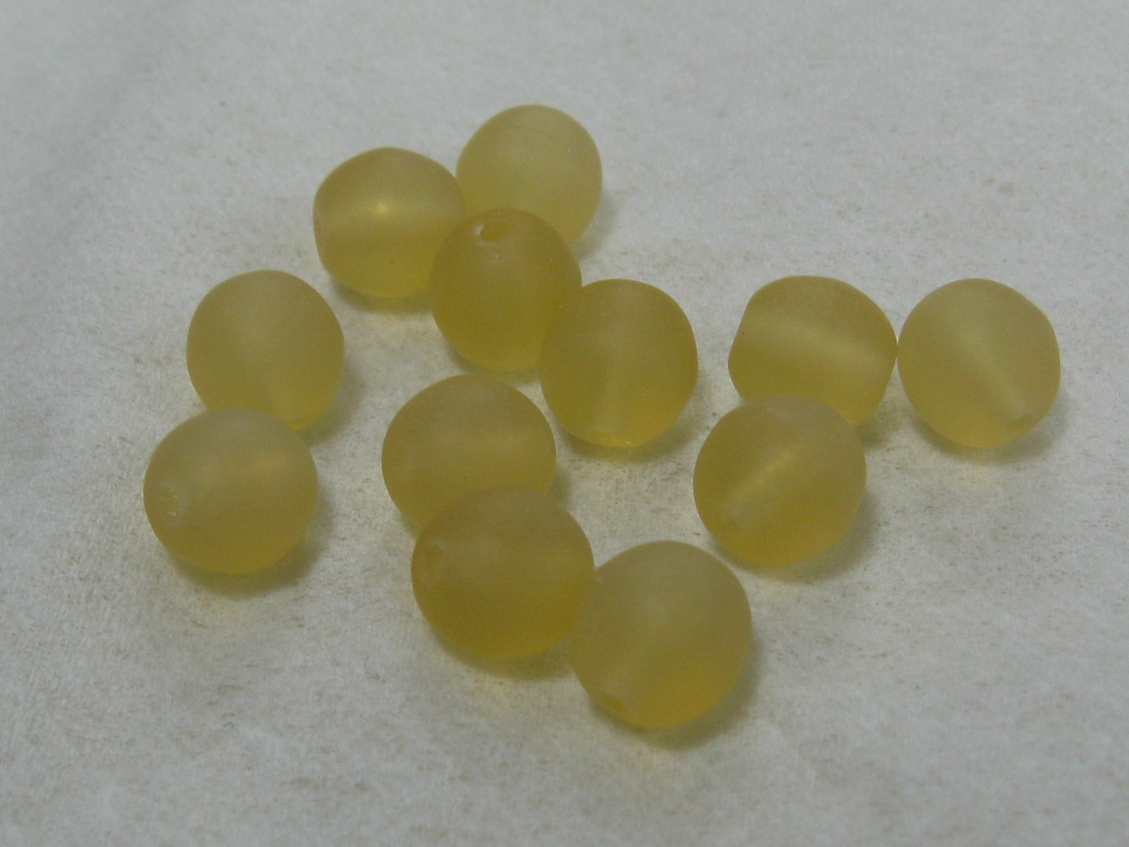 チェコ　プレス　ラウンド　６ミリ　ライトトパーズマット