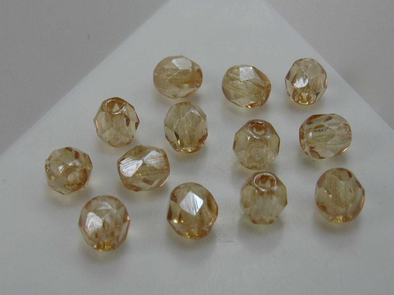 チェコ　ＦＰ　４ミリ　ラスターシャンパーニュ