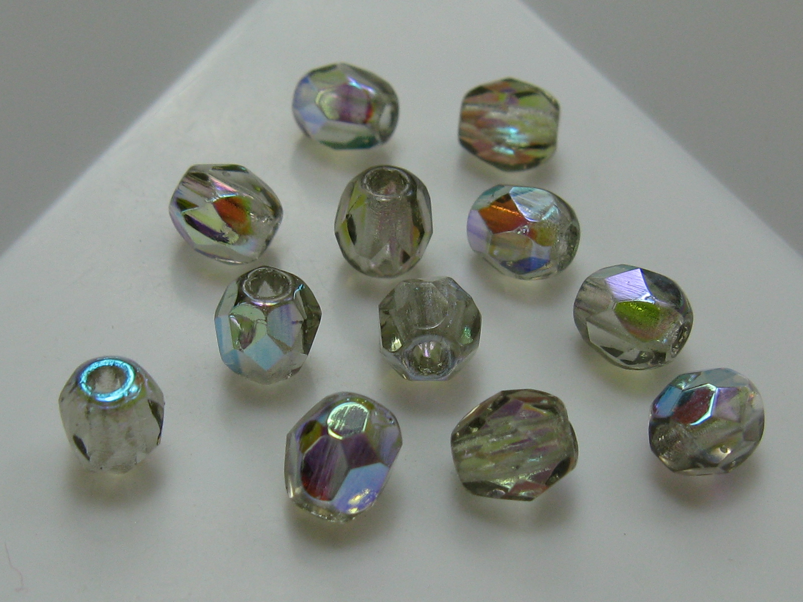 チェコ　ＦＰ　４ミリ　ブラックダイヤモンドＡＢ