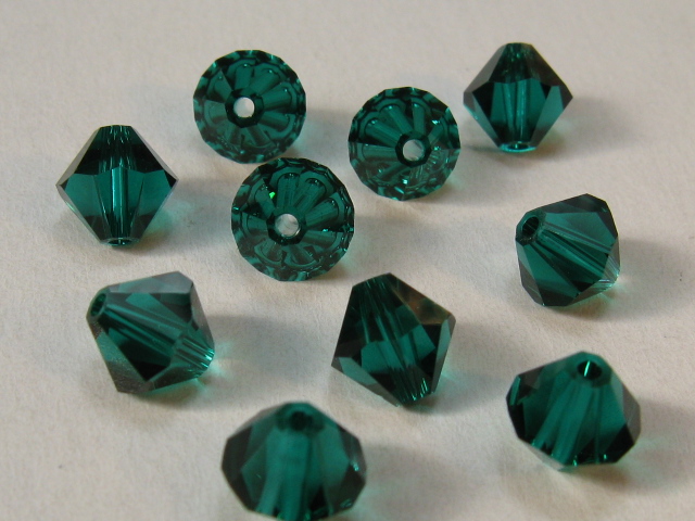 5301番　6ｍｍ　エメラルド