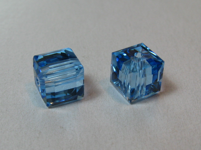 5601番　６mm　アクアマリン