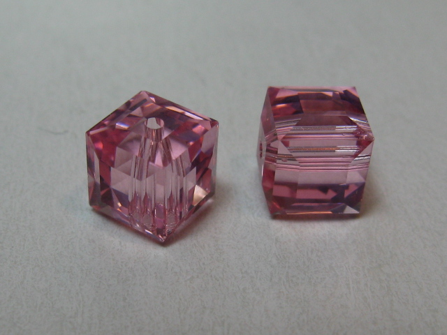 5601番　６mm　ライトローズ