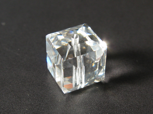 5601番　８mm　クリスタル