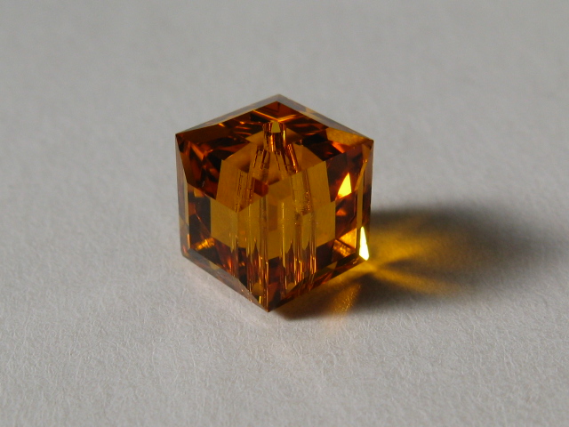 5601番　８mm　トパーズ