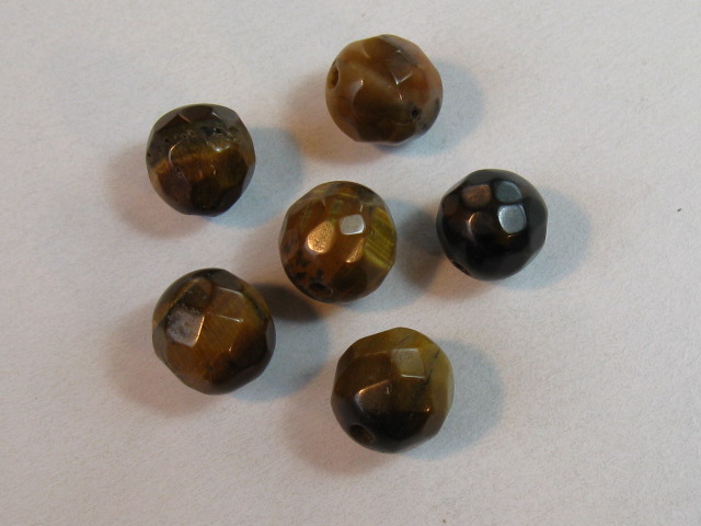 天然石　8ミリ　ラウンドカット　タイガーアイ