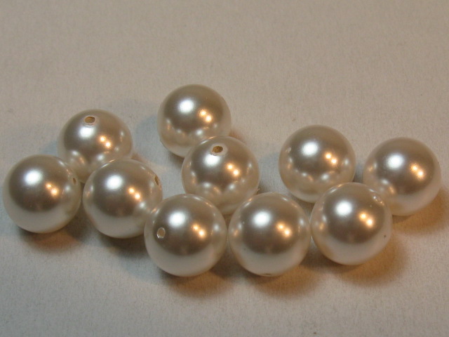 5810番　８mm　ホワイト