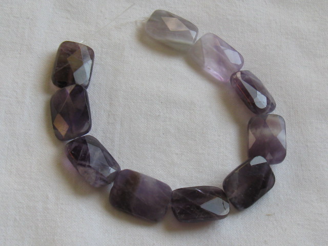 天然石　約18×13ミリ　レクタングルカット　アメジスト